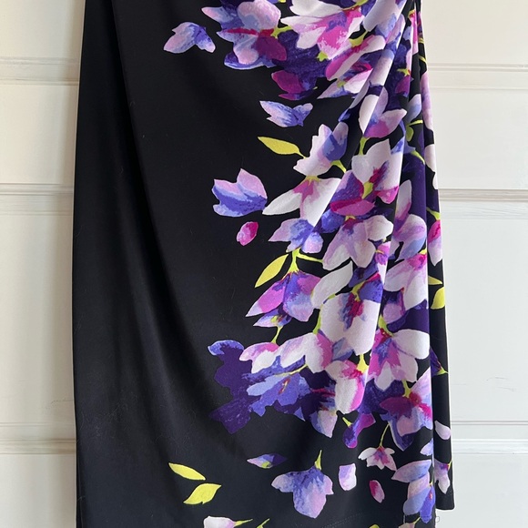 Floral Black Dress - Picture 2 of 4